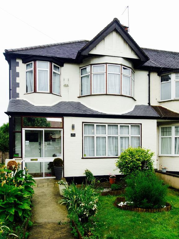 Gable Lodge London Exterior photo