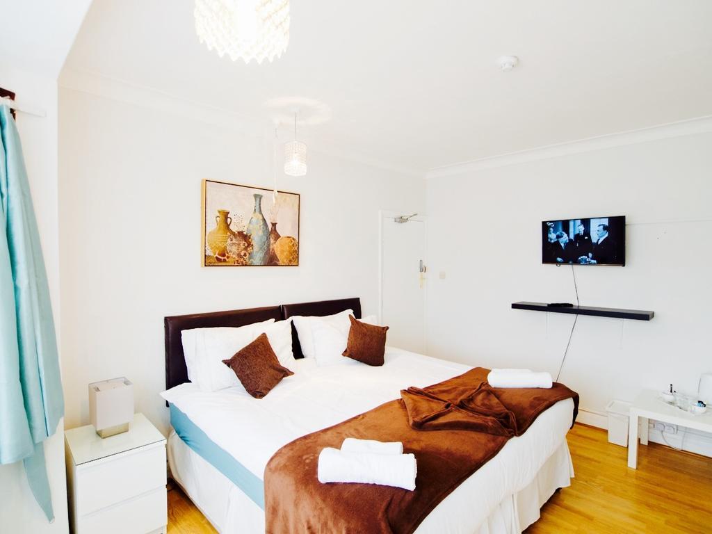 Gable Lodge London Exterior photo