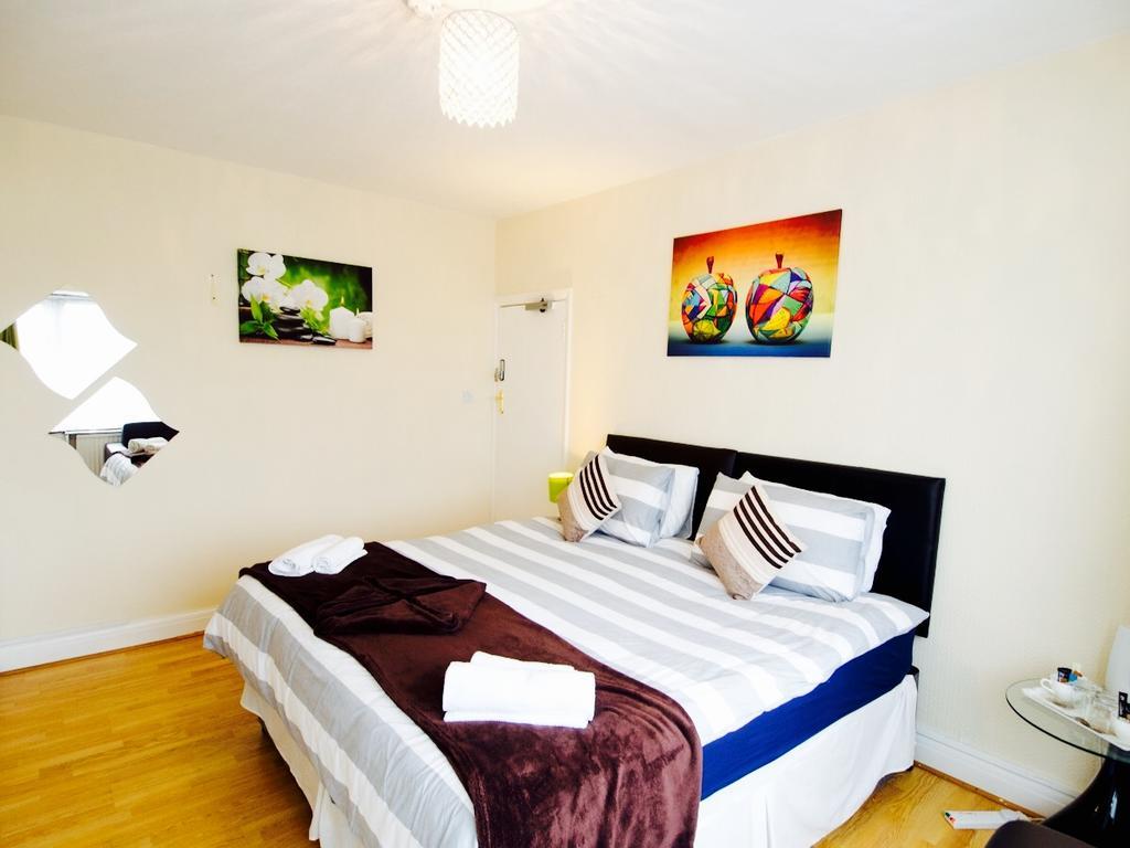 Gable Lodge London Exterior photo